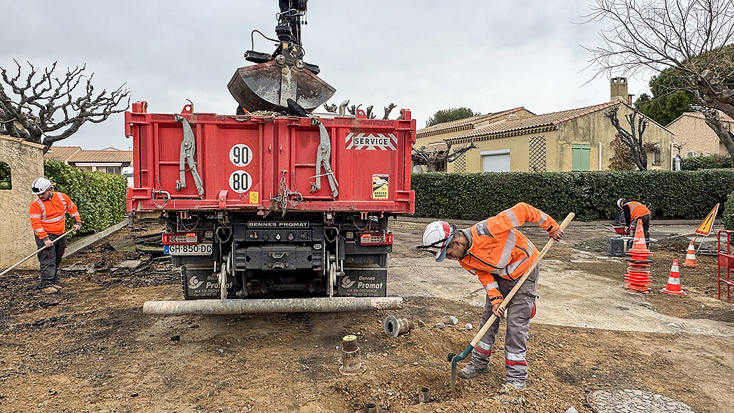 Feullantines - travaux de goudronnage 